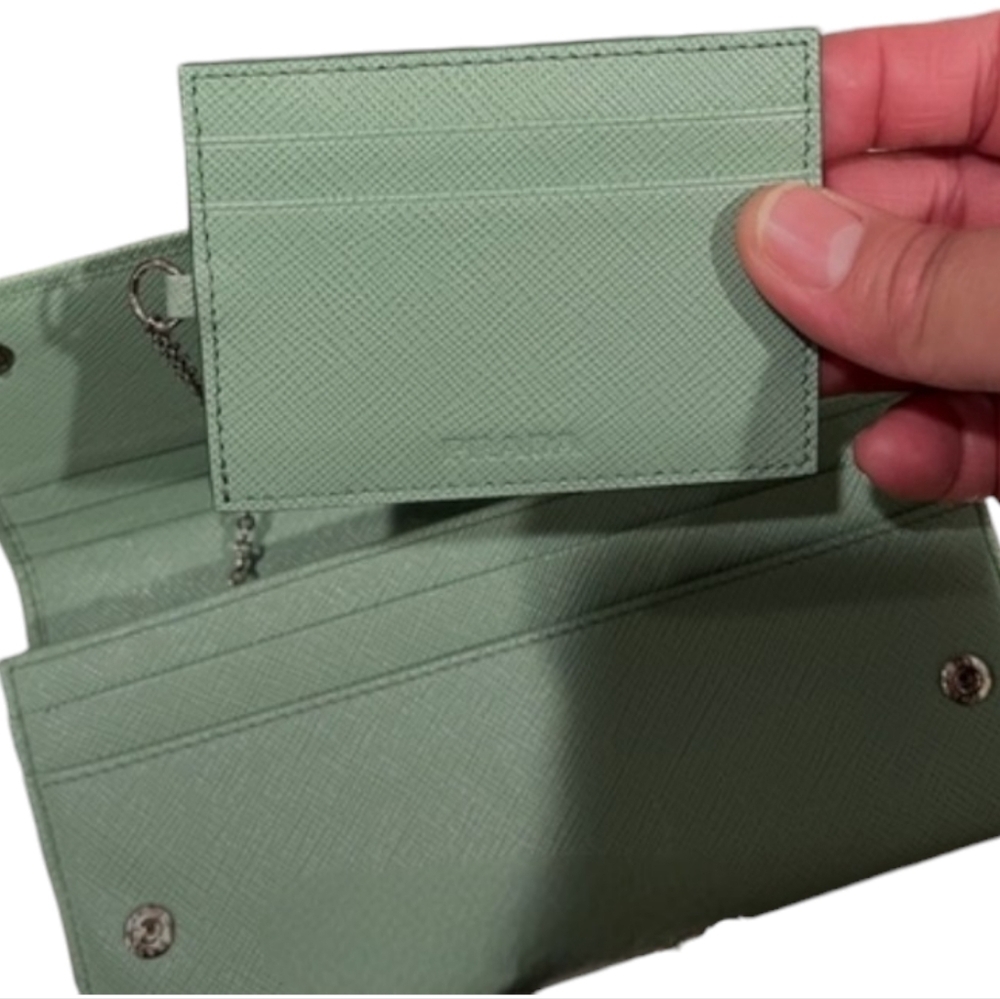 PRADA Green Fiocco Bow Saffiano Leather Long Wallet - Picture 8 of 9